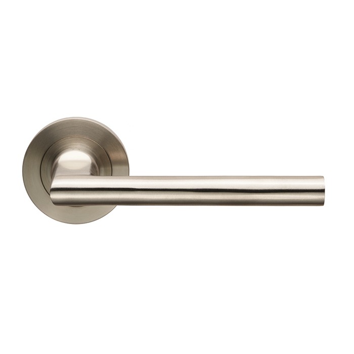 Soho Designer Lever Door Handle on Threaded Rose